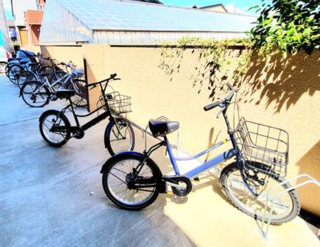 船橋市行田1丁目　一棟売アパートの駐輪場