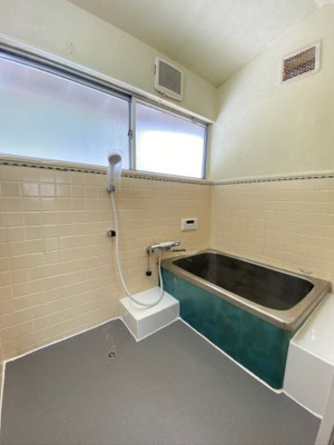 【浴室】 | 高島市新旭町饗庭872　中古戸建