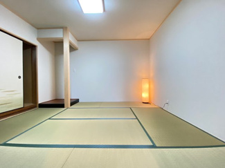 【和室】 | 高島市新旭町饗庭872　中古戸建 | 1階和室8帖