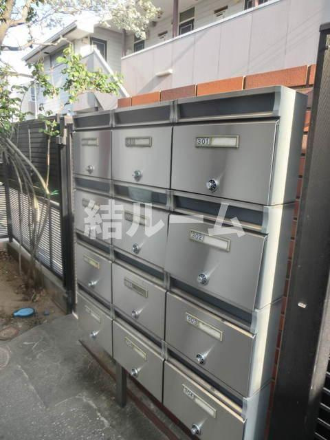 板橋区弥生町の賃貸マンションのロビー