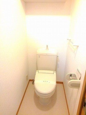 メゾン・フジ山伏町のトイレ