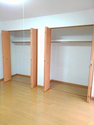 メゾン・フジ山伏町の収納