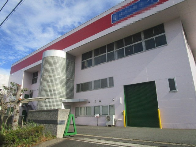 横浜市金沢区福浦２丁目の倉庫