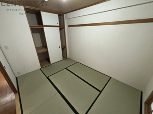 白鷹苦楽園マンションの寝室