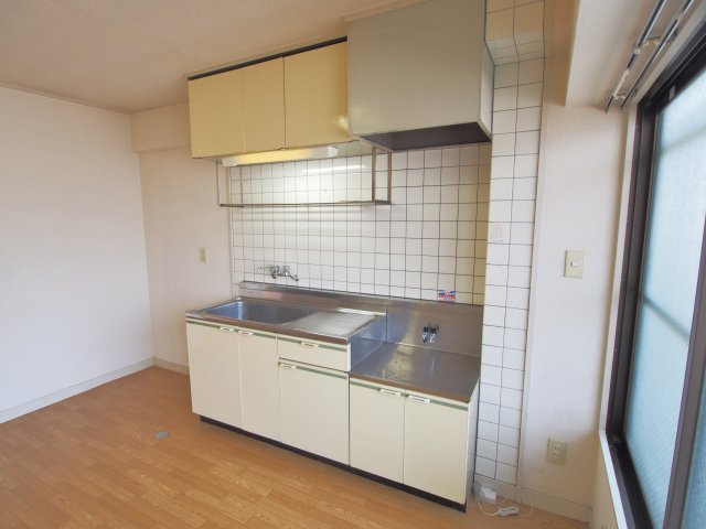 コーポ伊藤のキッチン