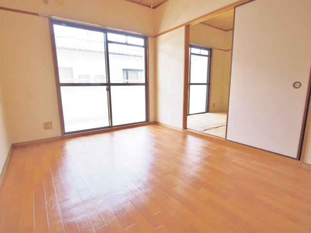 コーポ伊藤の寝室