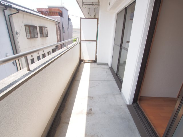 コーポ伊藤のバルコニー