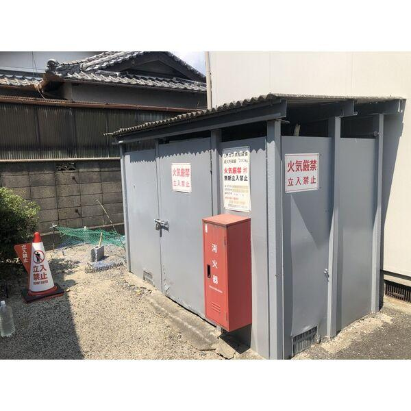 阪口ハイツのロビー