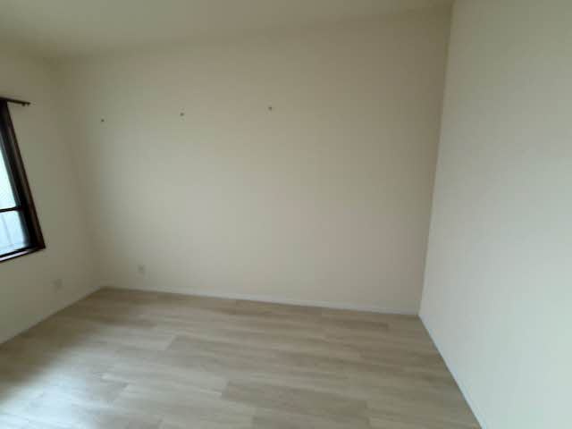 コート・ザ・ルピナスの洋室