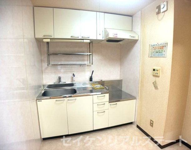サンライフ相模大野台　３階のキッチン