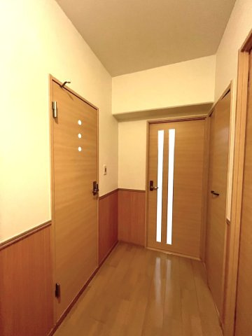 京阪本線・宇治線『中書島』駅まで徒歩１５分☆２０２５年７月リフォーム完了☆ハイム伏見Ａ棟のその他|廊下