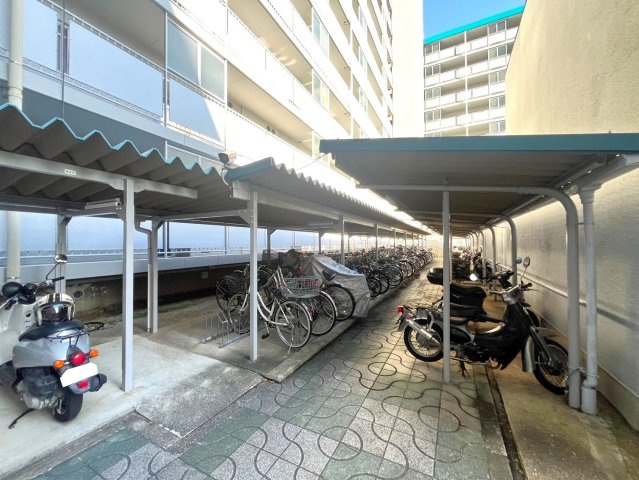 京阪本線・宇治線『中書島』駅まで徒歩１５分☆２０２５年７月リフォーム完了☆ハイム伏見Ａ棟の駐輪場|駐輪場