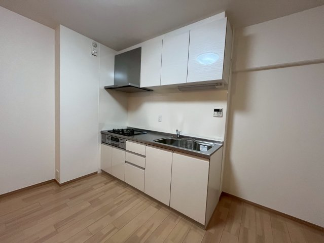 京阪本線・宇治線『中書島』駅まで徒歩１５分☆２０２５年７月リフォーム完了☆ハイム伏見Ａ棟のキッチン|キッチン