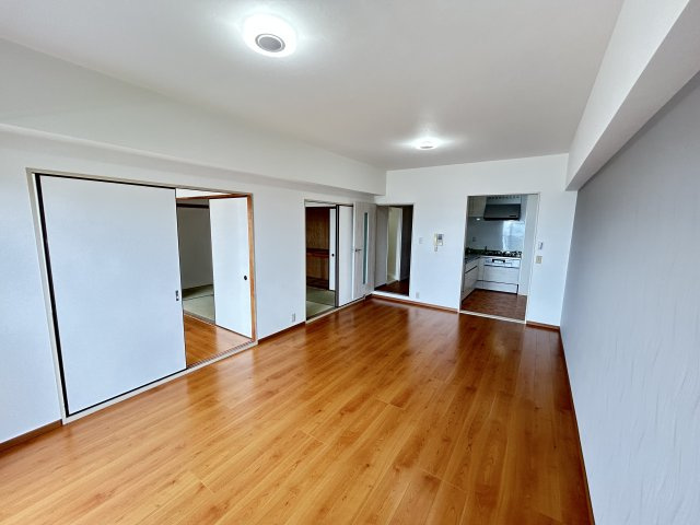 メゾンドール明石山ノ手台の居間・リビング