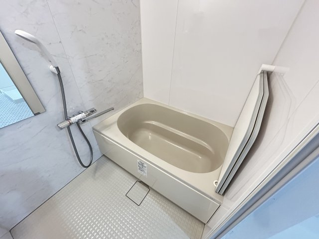 メゾンドール明石山ノ手台の浴室