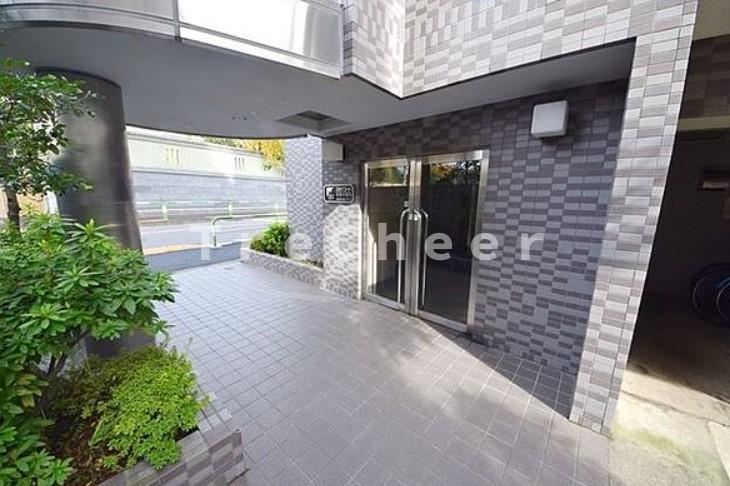 スカイコート文京小石川のエントランス