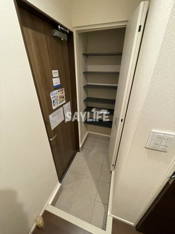 ヘーベルメゾン長池の玄関