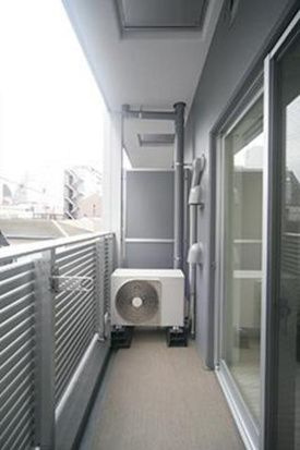 浅草田原町レジデンスのバルコニー