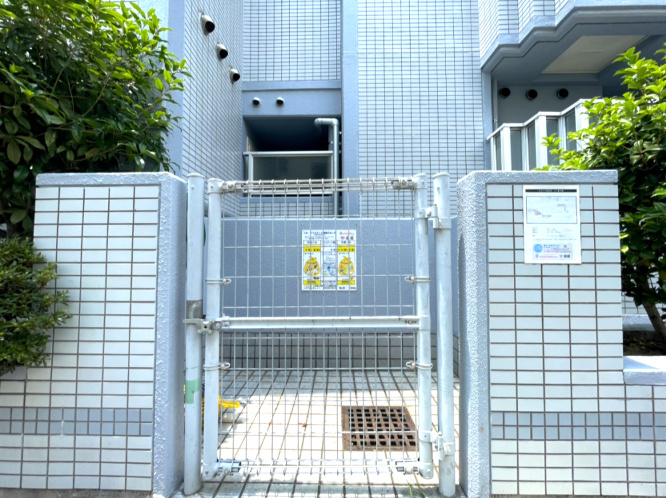 アルファ西古松のその他共用部分|共有部分にあるゴミ置き場です。