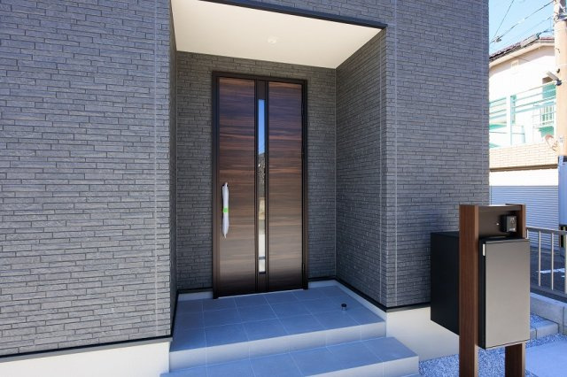 サンコート　小倉南区横代北町４丁目の玄関