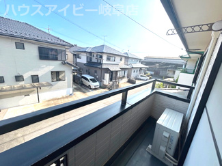 【バルコニー】 | 各務原市蘇原東栄町築29年中古住宅！再生住宅！大家族様でも安心の5LDK！WIC2か所！ | 各務原市蘇原東栄町築29年中古住宅！再生住宅！大家族様でも安心の5LDK！ウォークインクローゼット2か所！