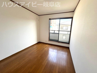 【洋室】 | 各務原市蘇原東栄町築29年中古住宅！再生住宅！大家族様でも安心の5LDK！WIC2か所！ | 各務原市蘇原東栄町築29年中古住宅！再生住宅！大家族様でも安心の5LDK！ウォークインクローゼット2か所！