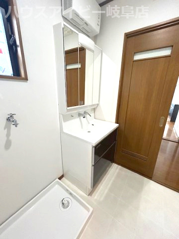 【独立洗面台】の画像