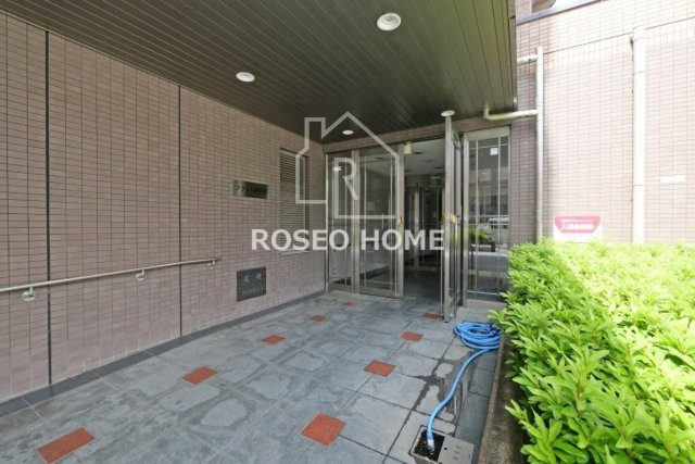 フラット野田Ⅲのエントランス