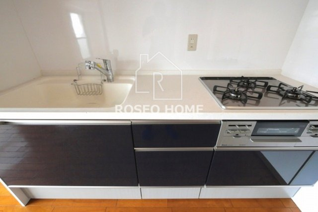 フラット野田Ⅲのキッチン|同マンション別部屋：参考写真