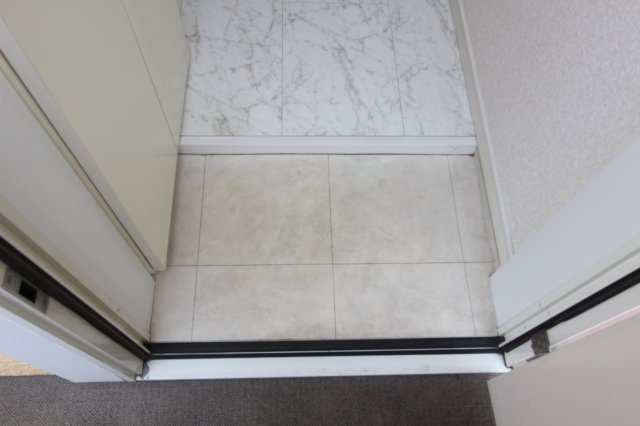 ユナイト 川崎リベルタージの玄関|同タイプ参考写真です。