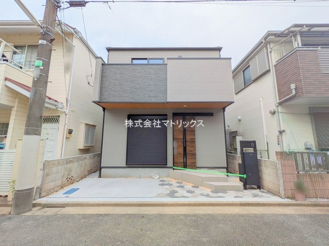 練馬区西大泉1丁目　南道路×陽当り良好　コンパクト邸宅の外観