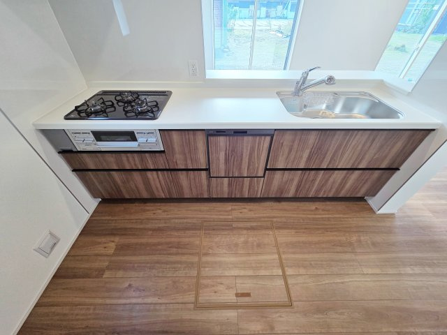 【キッチン】 | 知多市八幡荒井　２号棟