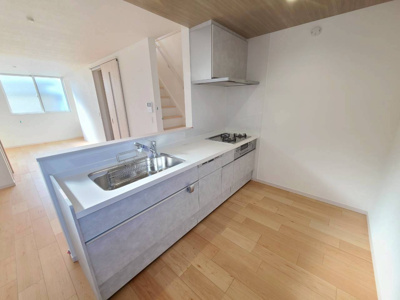 【キッチン】 | 御霊町新築戸建