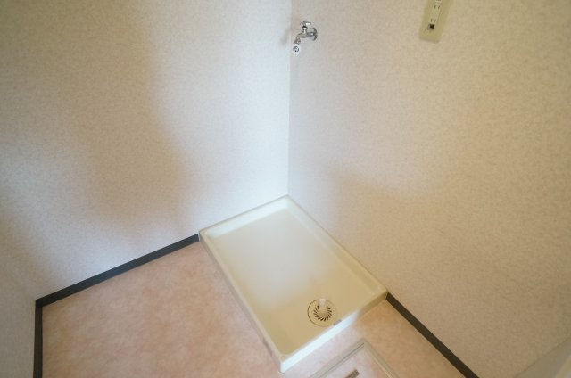 ノイハウス宝塚の設備|参考、同建物・反転間取りの号室
