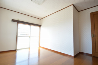 【洋室】 | 寺家一戸建