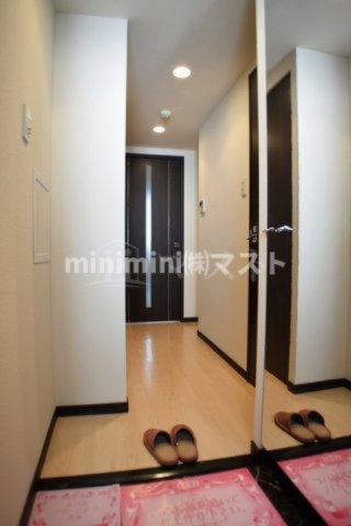 アスヴェル難波ＥＡＳＴの玄関|他号室参考写真です