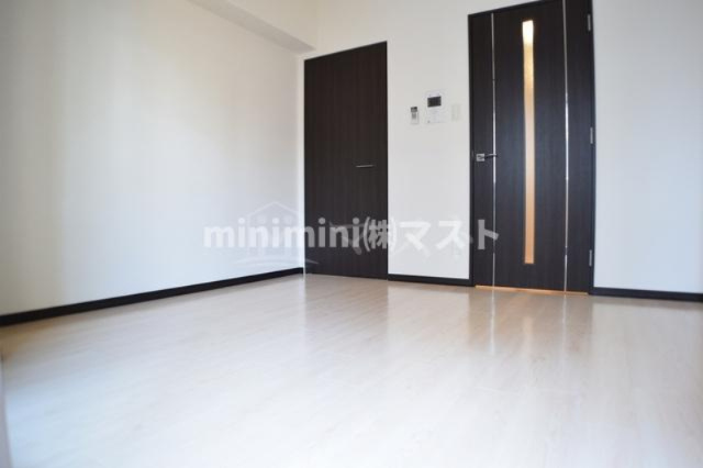 アスヴェル難波ＥＡＳＴの居間・リビング|他号室参考写真です