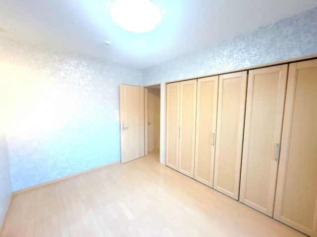 【No.7477】浜坂８丁目/4LDK/オール電化の洋室