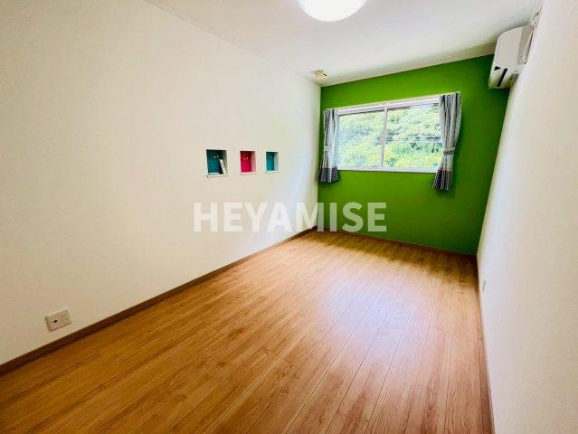 豊洋台1丁目戸建の子供部屋|2階洋室