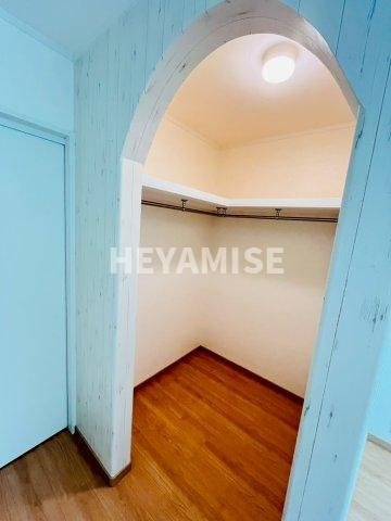 豊洋台1丁目戸建の収納|2階ウォークインクローゼット