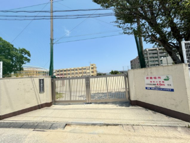 和歌山市　関戸4丁目の周辺|雑賀小学校　825ｍ
