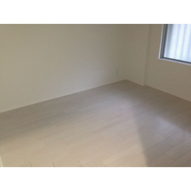グランドメゾン長堀の洋室