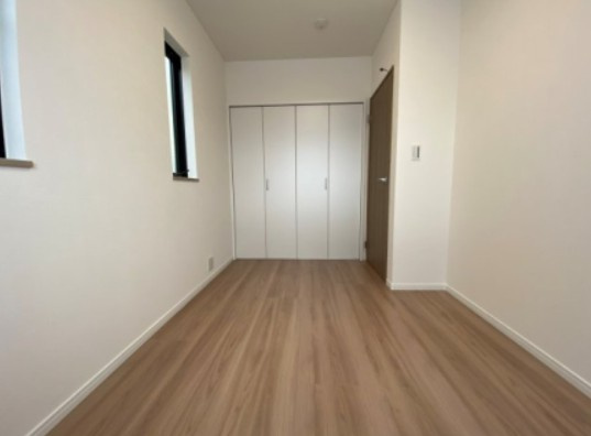 東越谷5丁目　中古戸建の洋室