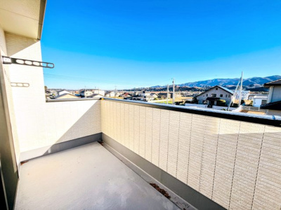 【バルコニー】