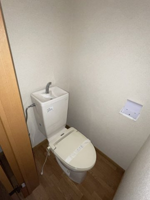 【トイレ】 | ロワジール三愛 E