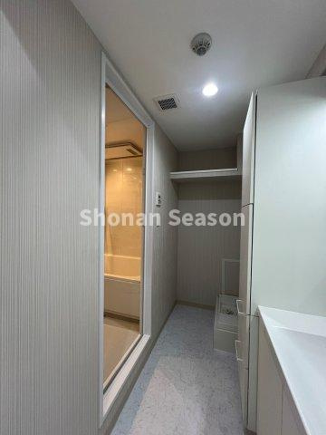 【独立洗面台】 | 水回りが集中した家事ラク動線！毎日の家事も捗りそうですね♪