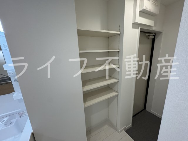 DaliaHYの収納|便利な収納スペースです