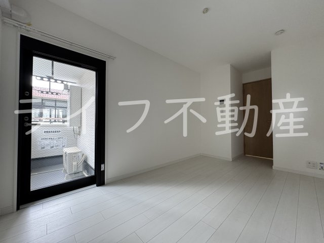DaliaHYの内装|明るい色調の室内です