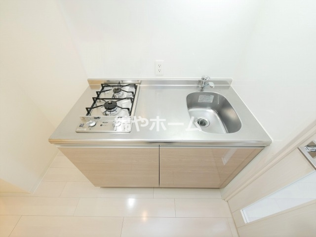 ジュネーゼグラン難波ミラージュのキッチン|お料理しやすいキッチンです