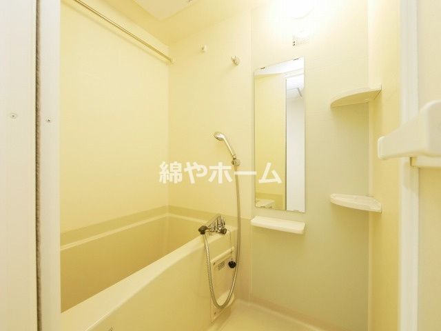 ジュネーゼグラン難波ミラージュの浴室|お風呂です